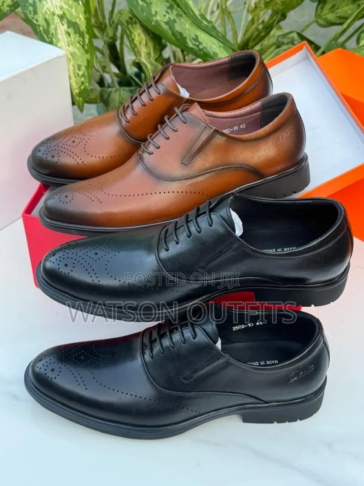 Men's Leather Shoes Uniquely Very Clarks