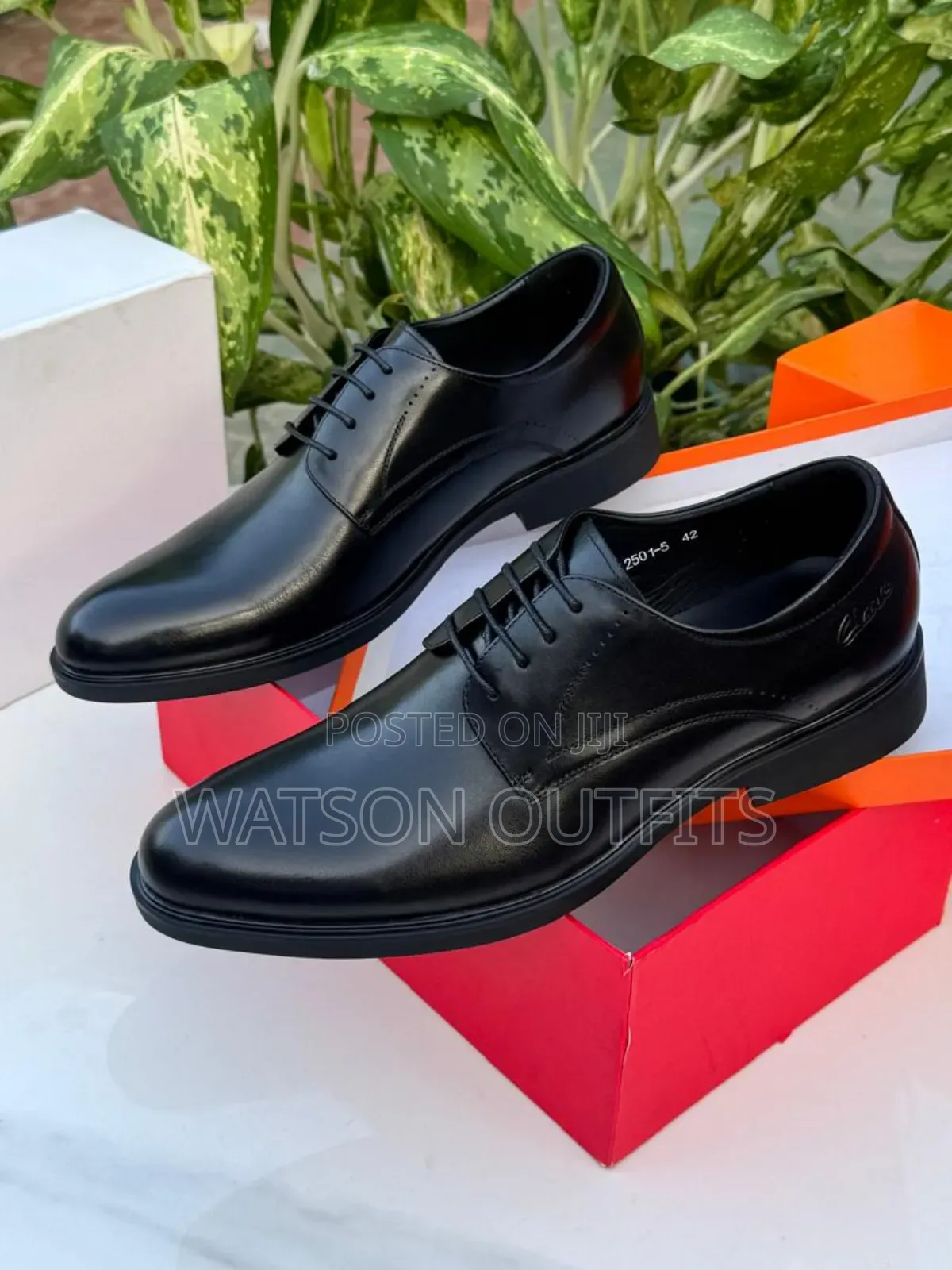 Men's Leather Shoes Uniquely Very Clarks