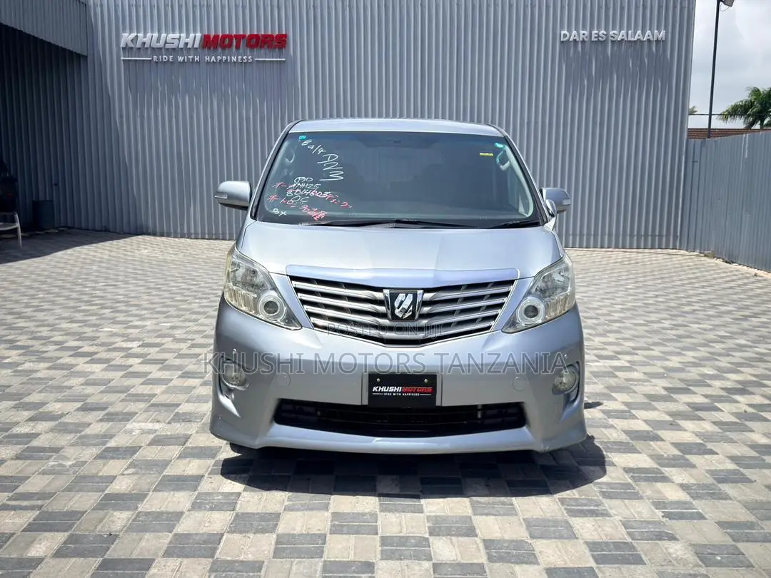 Toyota Alphard 2.4 Petrol AWD 2009 Silver