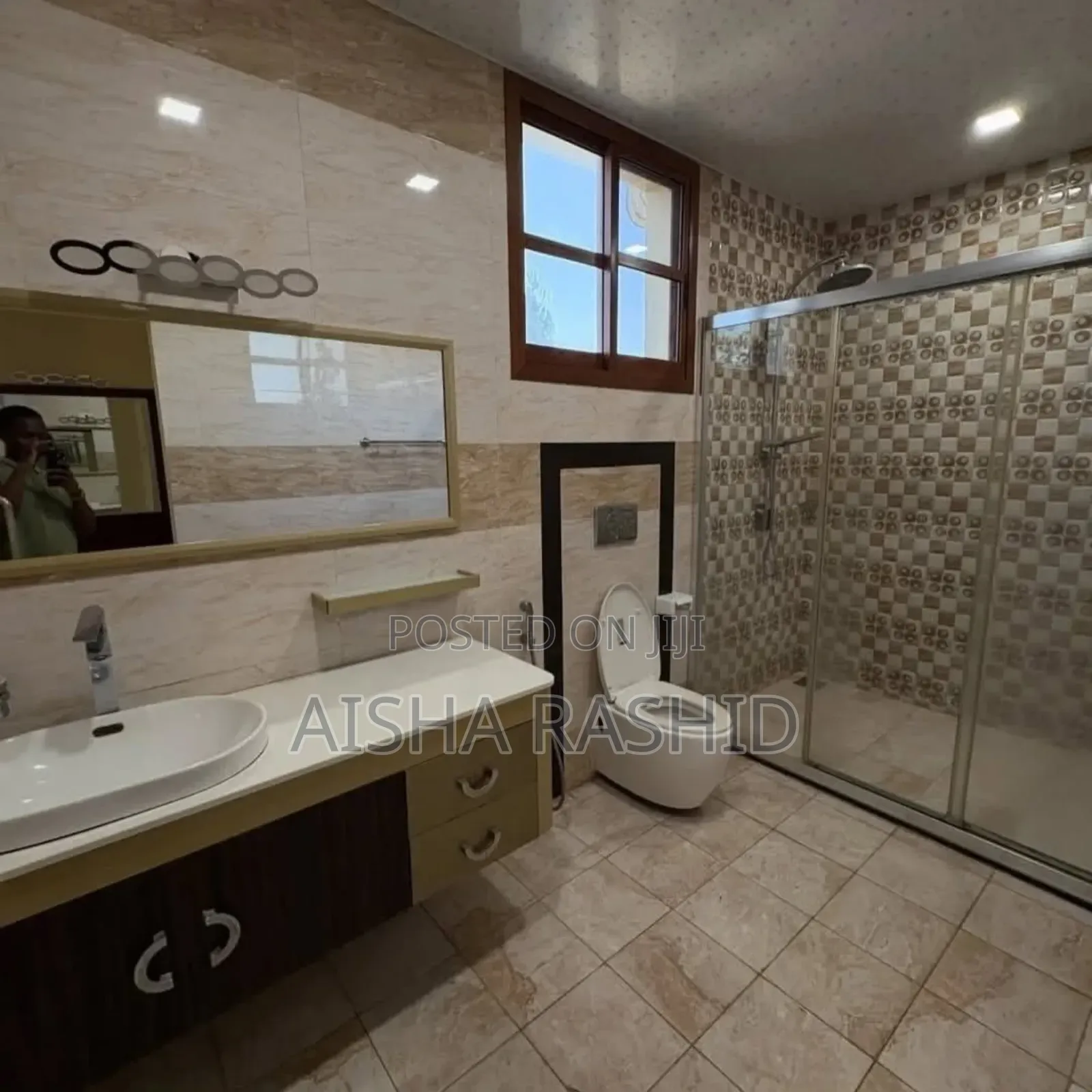 Furnished 3bdrm Apartment in Ada Estate for rent