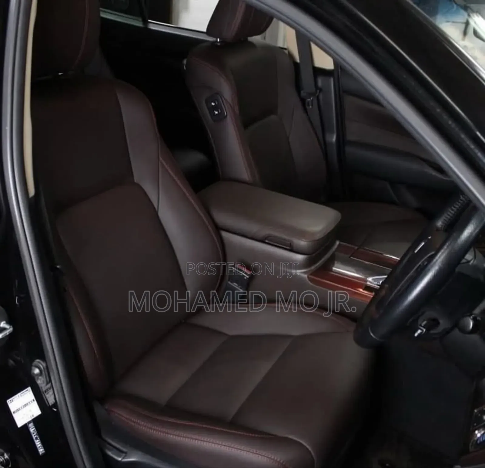 Seats Crown