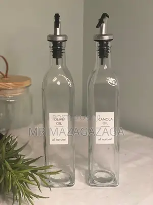 2-Pieces Glass Oil Bottles Set