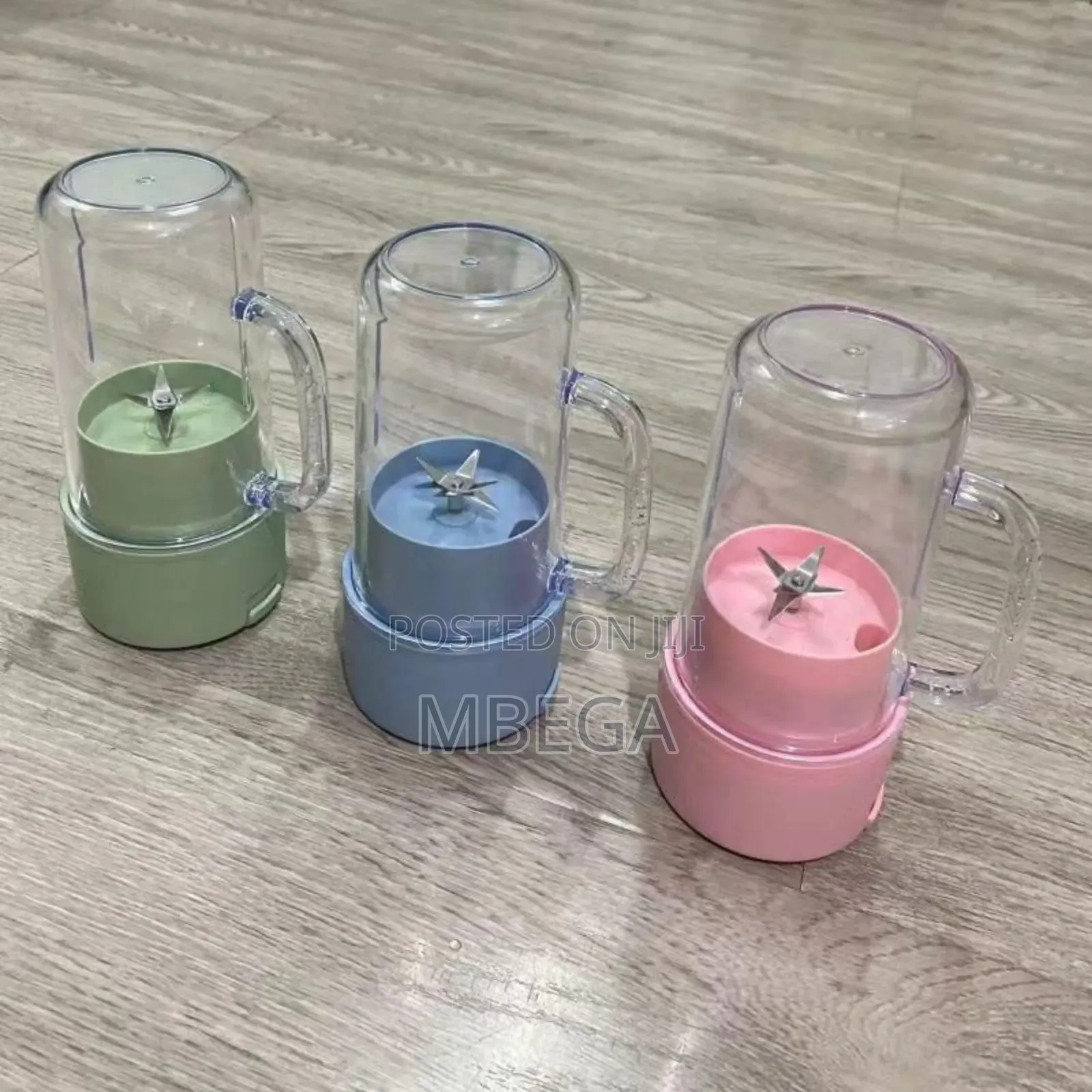 Crusher Juicer With Silicone Strewn