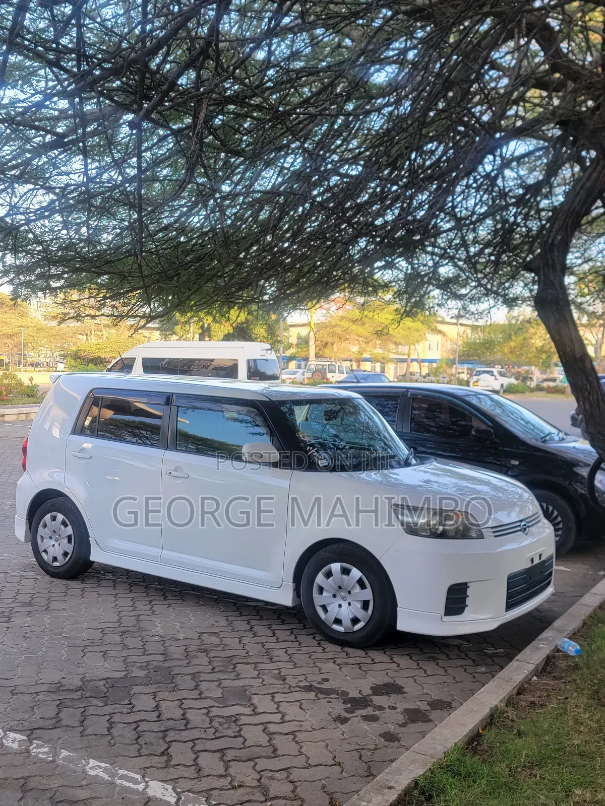 Toyota Corolla Rumion 2008 White