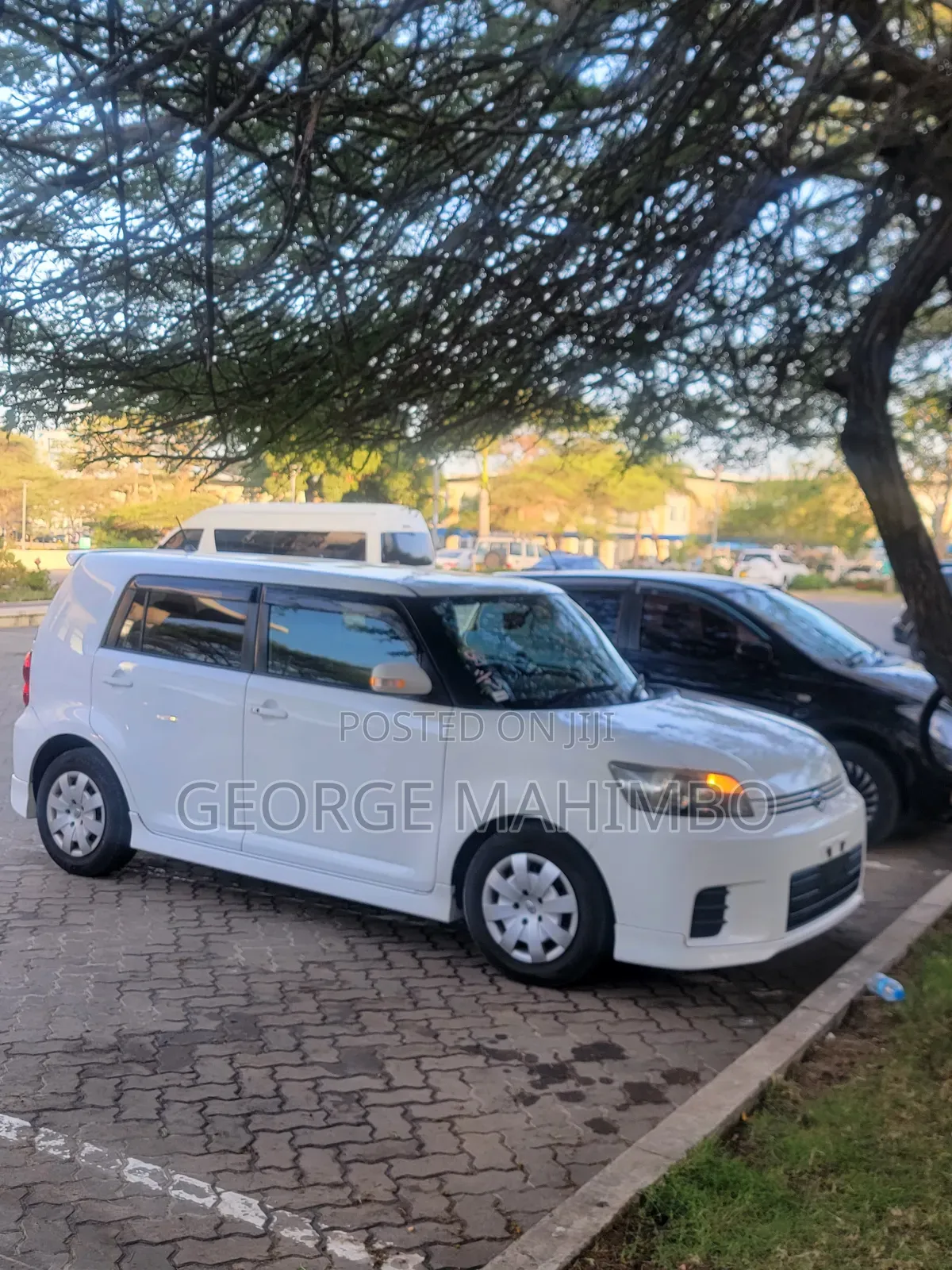 Toyota Corolla Rumion 2008 White