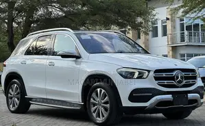 Mercedes-Benz GLE-Class 2020 Off white