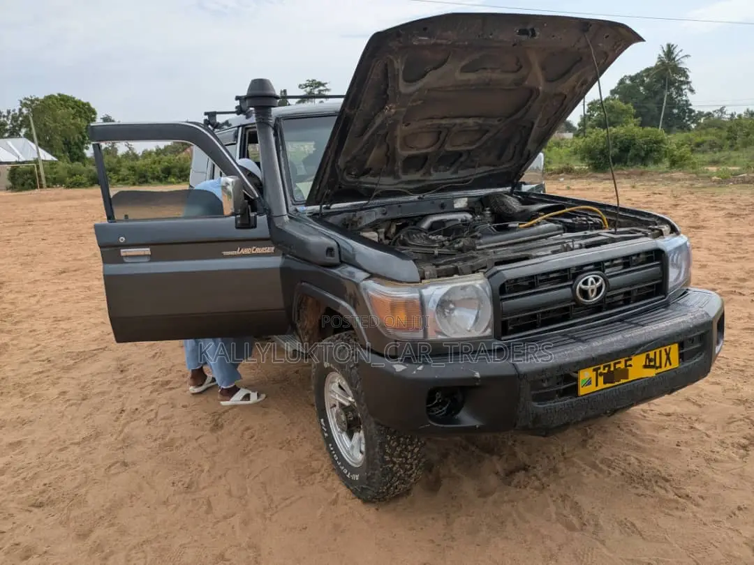 Toyota Land Cruiser Prado 1995 Black