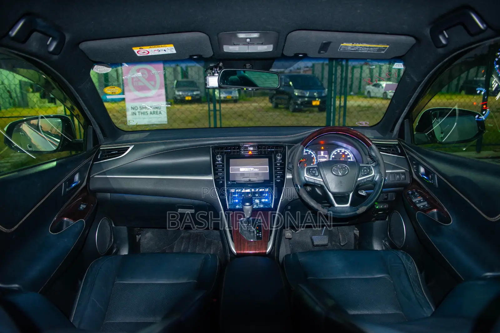 Toyota Harrier 2.0 2015 Pearl