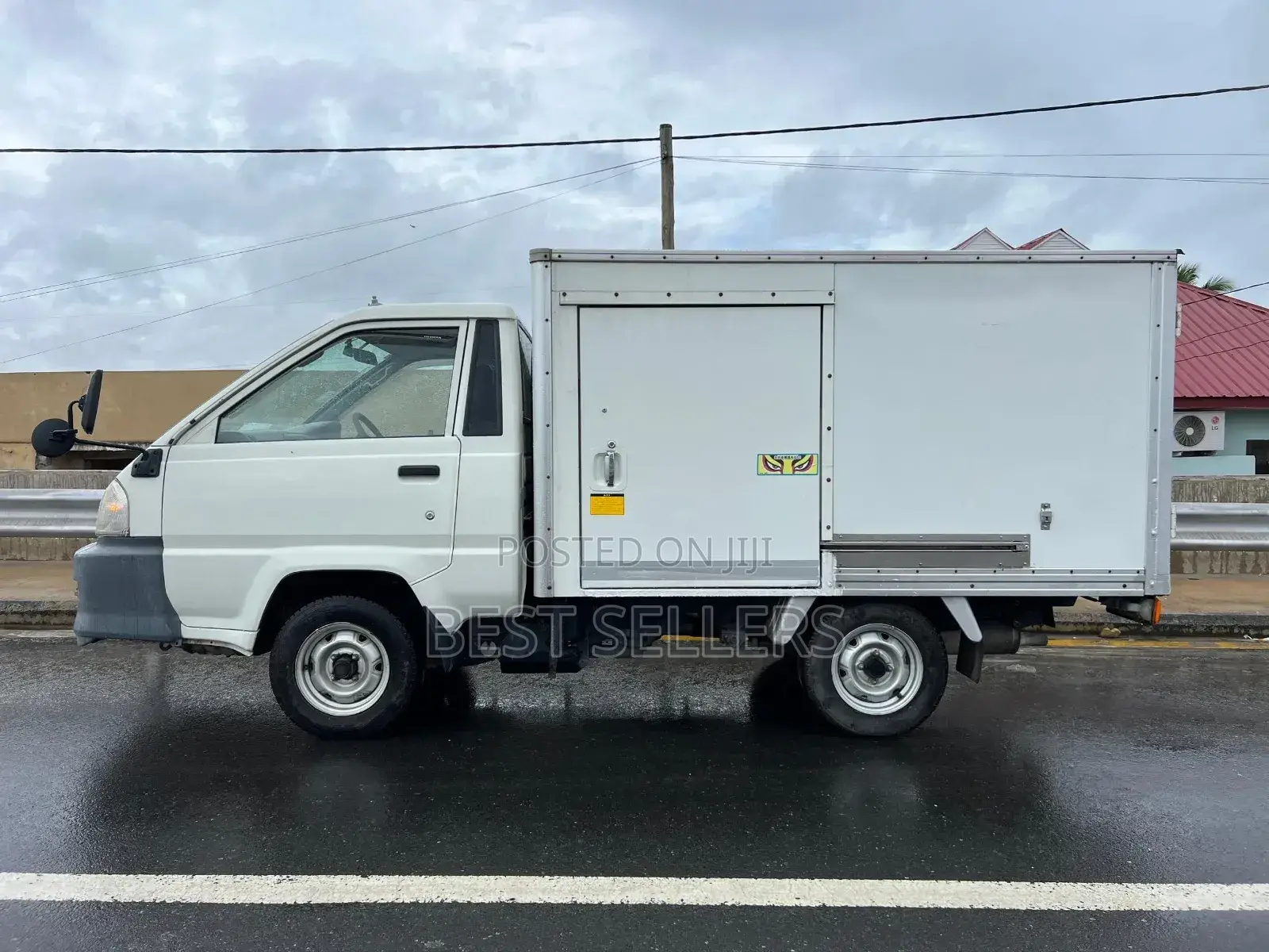 Toyota Townace Refrigerator