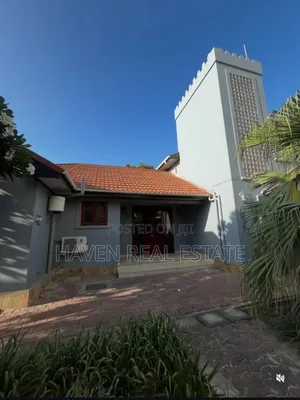 4bdrm House in Ada Estate for rent
