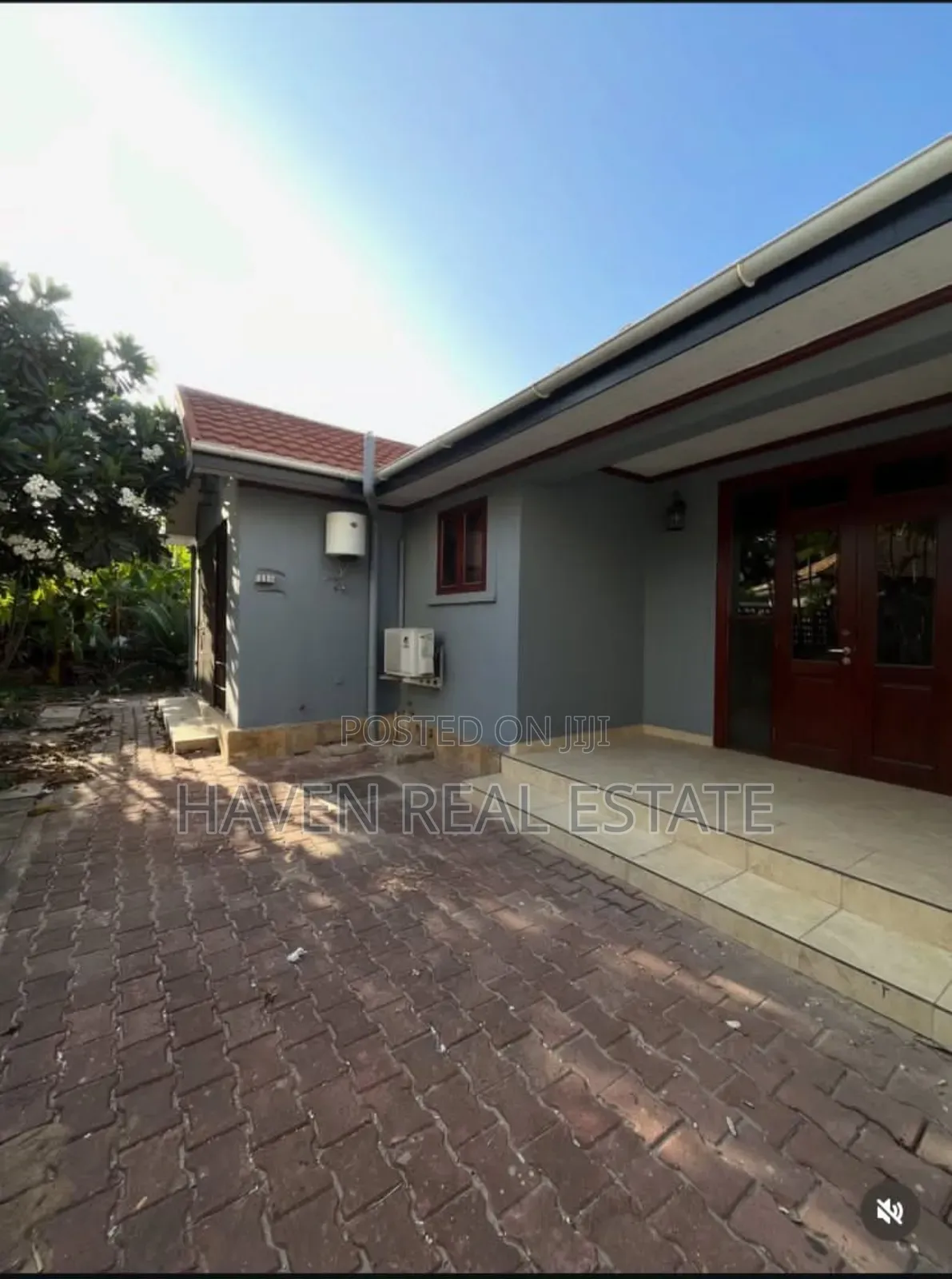 4bdrm House in Ada Estate for rent