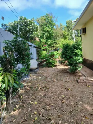 5bdrm House in Masaki for rent