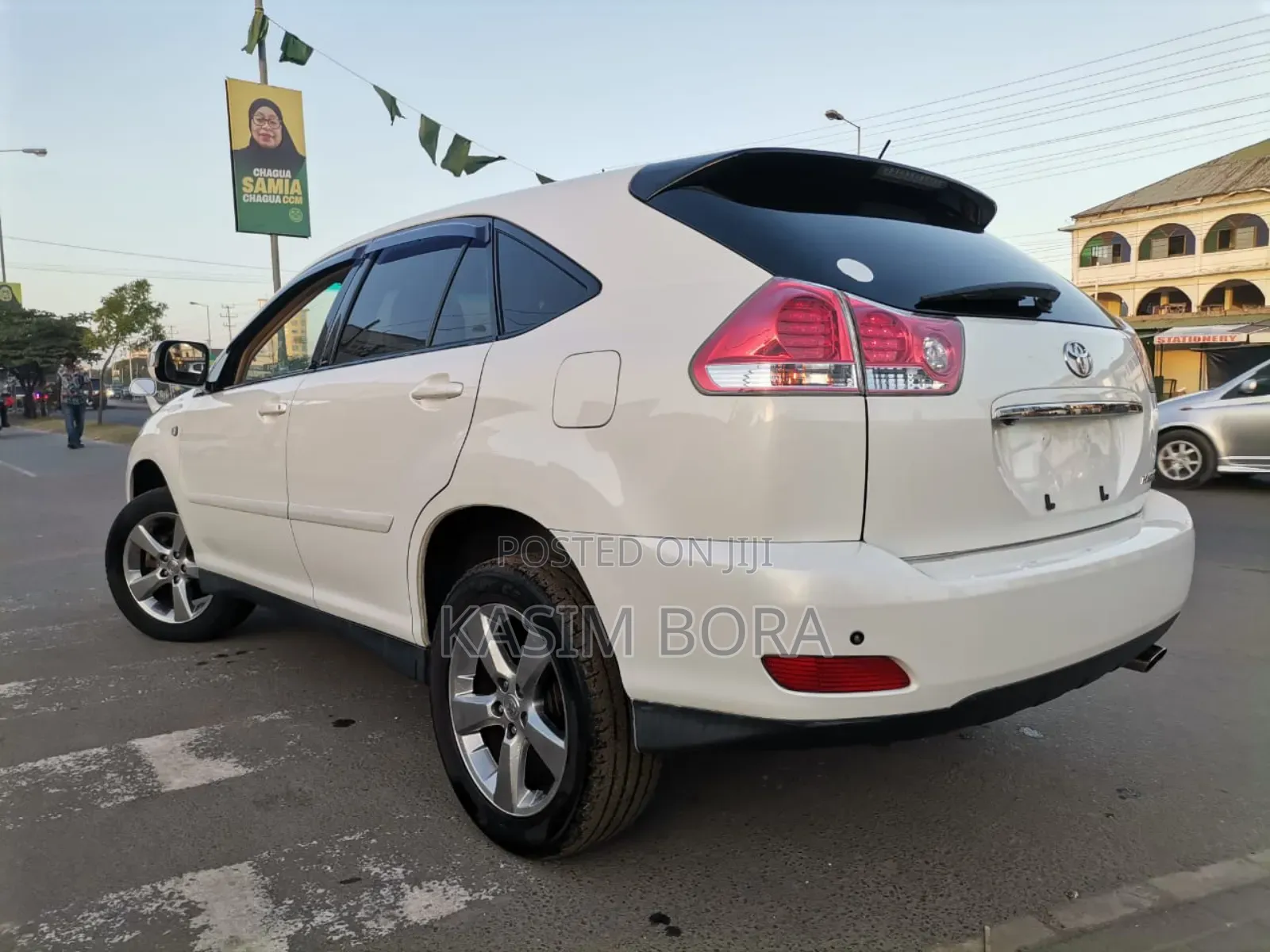 Toyota Harrier 2.4 2005 White