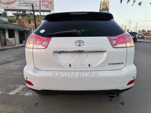 Toyota Harrier 2.4 2005 White