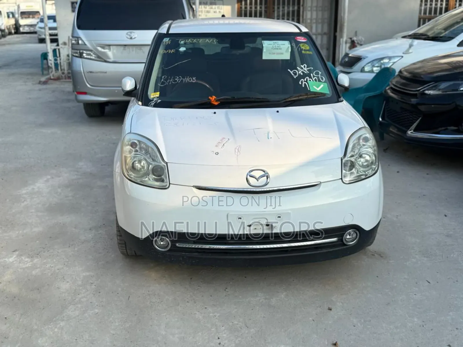 Mazda Verisa 2009 White
