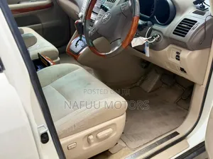 Toyota Harrier 2007 White