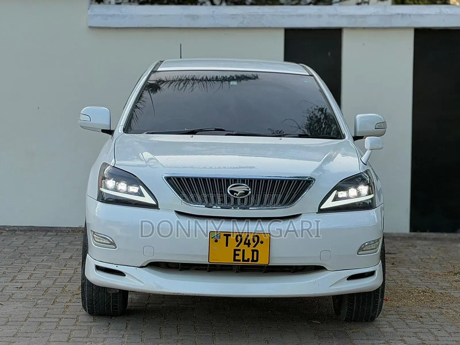 Toyota Harrier 2.4 2008 White