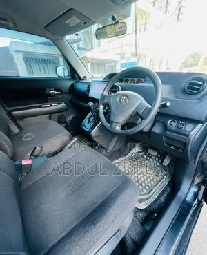 Toyota Land Cruiser Prado 2024 White