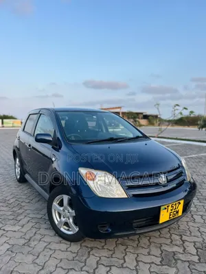 Toyota IST 2004 Blue