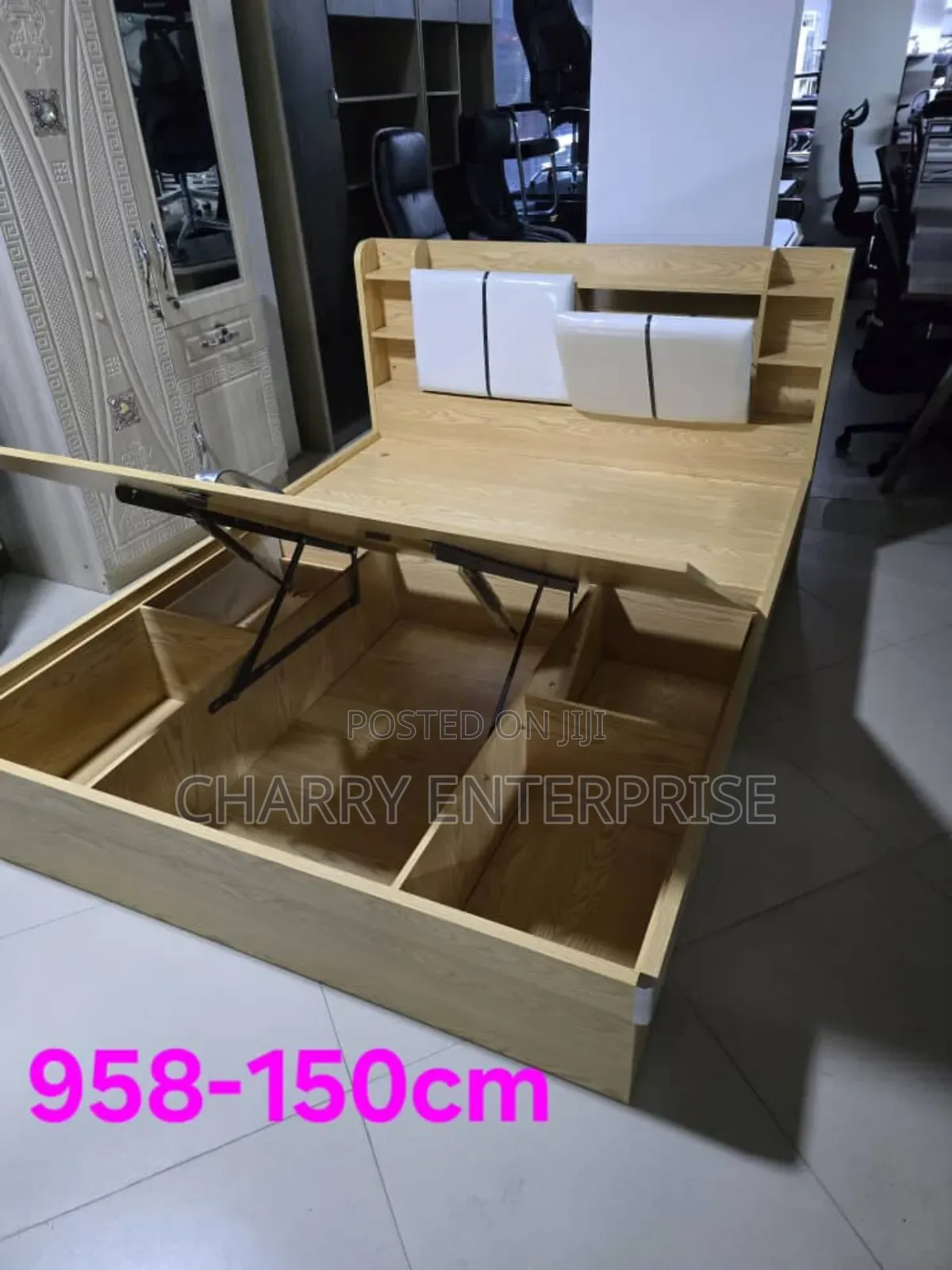 Kitanda Kizuri 5/6 
Modern Wooden Storage Bed Frame 5ft for 6ft