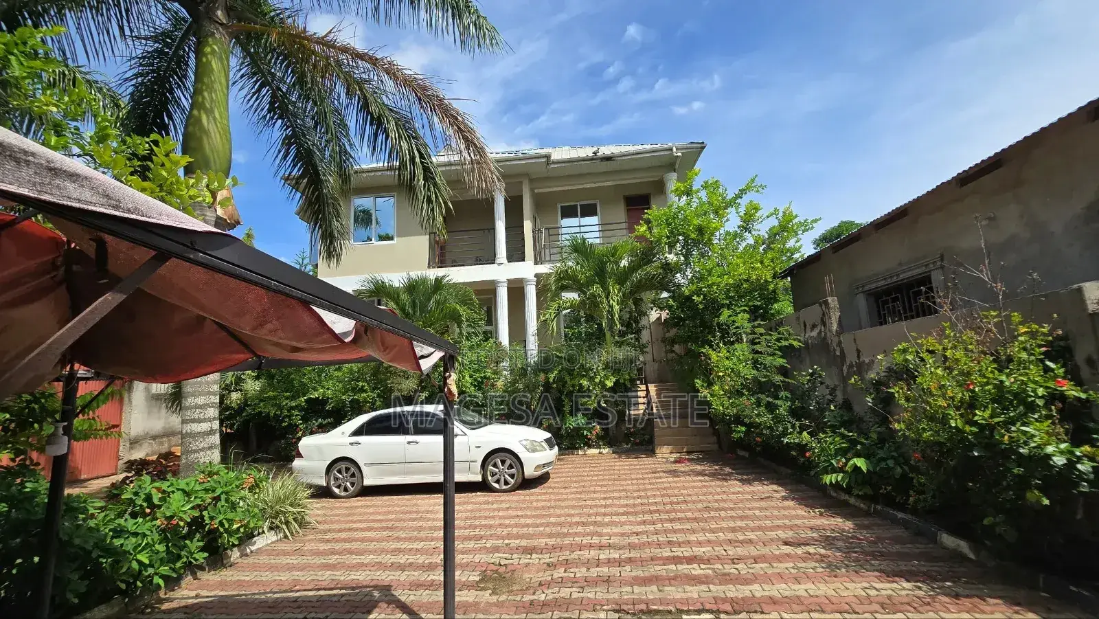 4bdrm House in Goba for sale