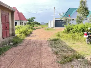Pata Viwanja Mwanza Vya Kulipia Kwa Awam