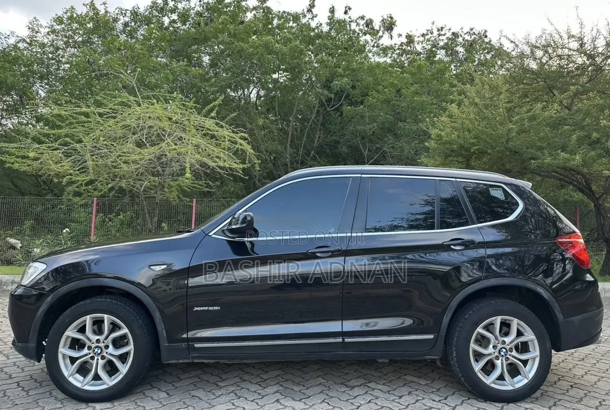 BMW X3 xDrive28i 2012 Black