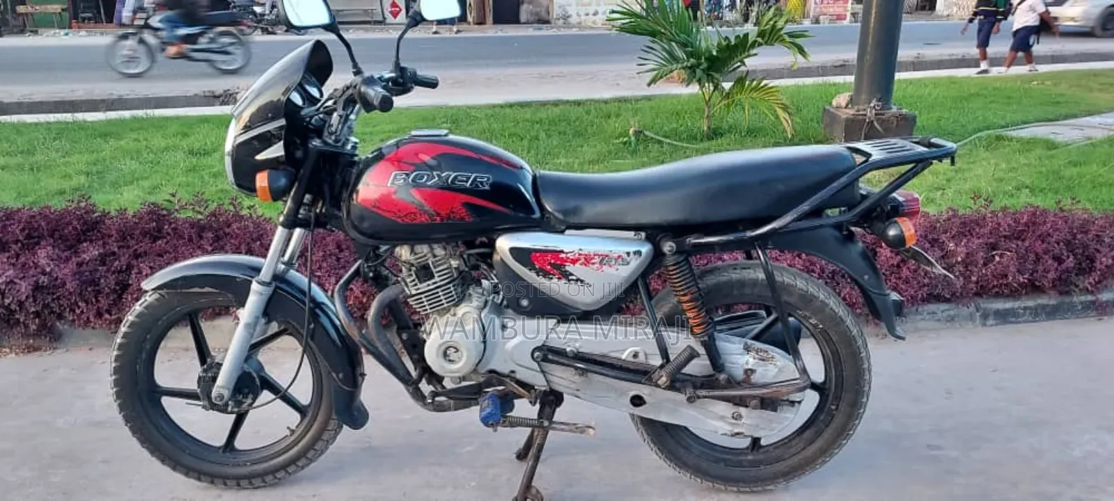 New Bajaj Boxer X125 2025 Black
