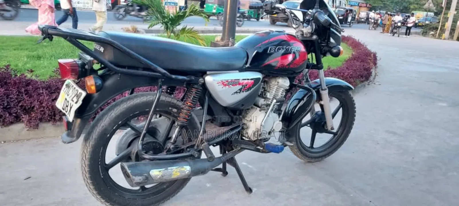 New Bajaj Boxer X125 2025 Black