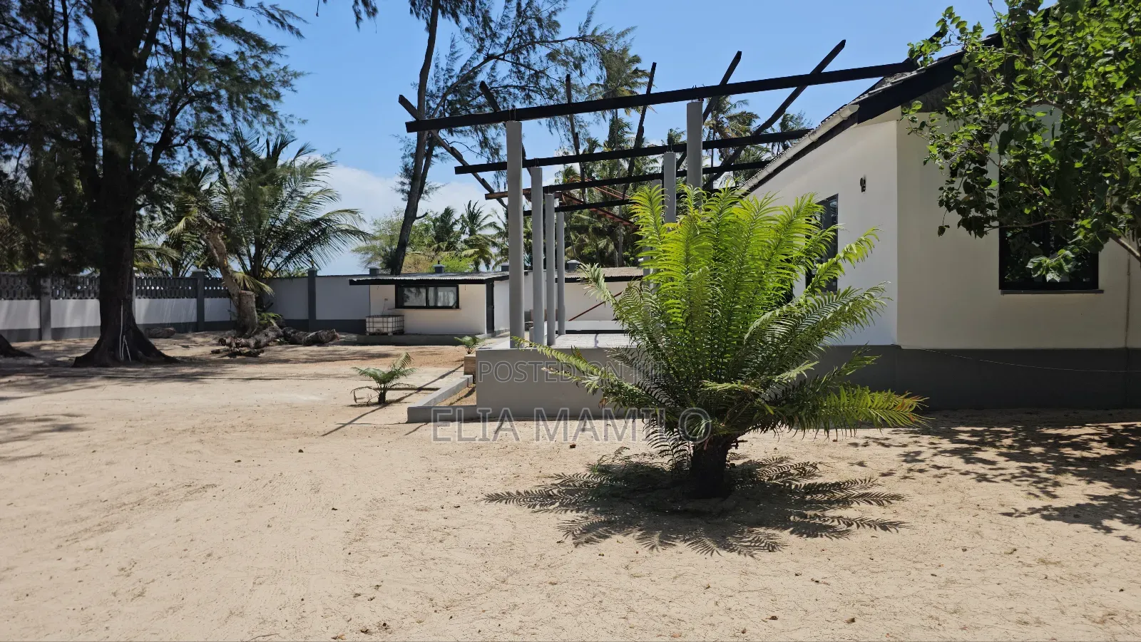 4bdrm House in Mikadi, Beach, Kinondoni for rent