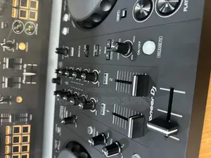 Pioneer DDJ-Flx4 Dj Controller