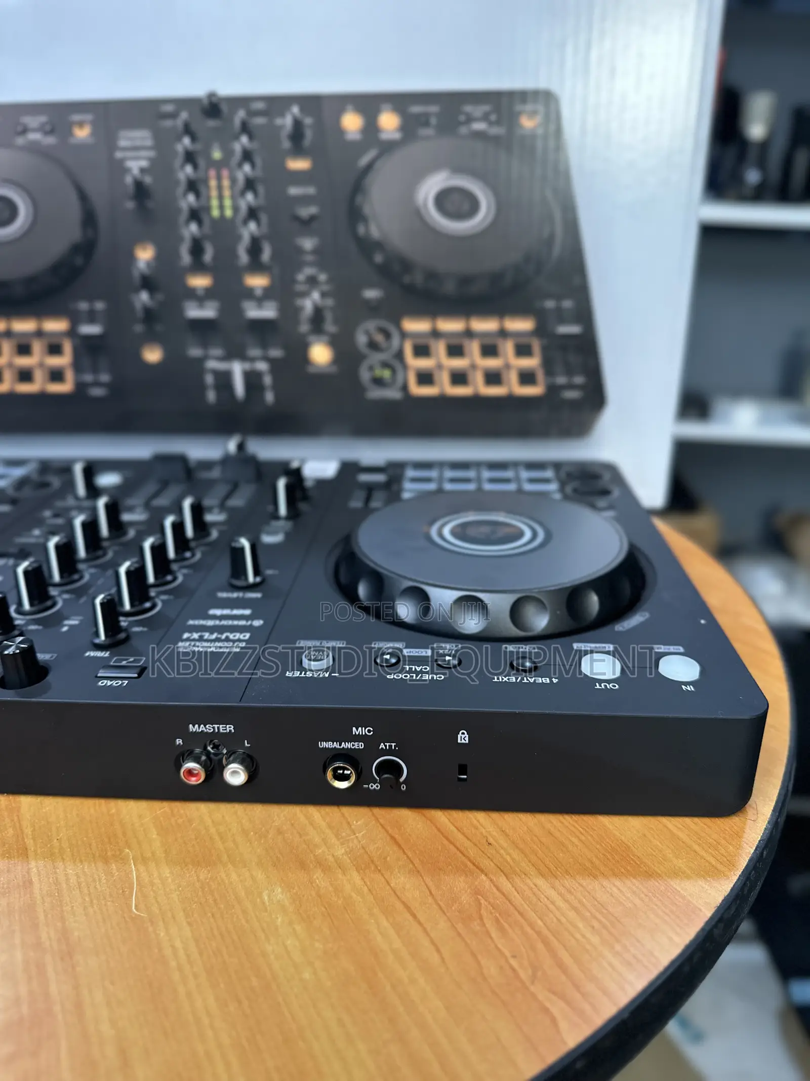 Pioneer DDJ-Flx4 Dj Controller