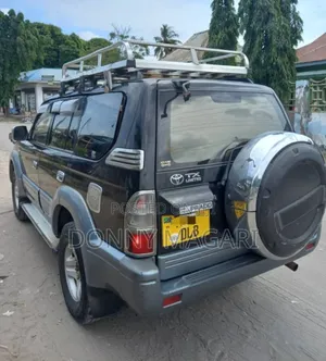 Toyota Land Cruiser Prado 2002 Black