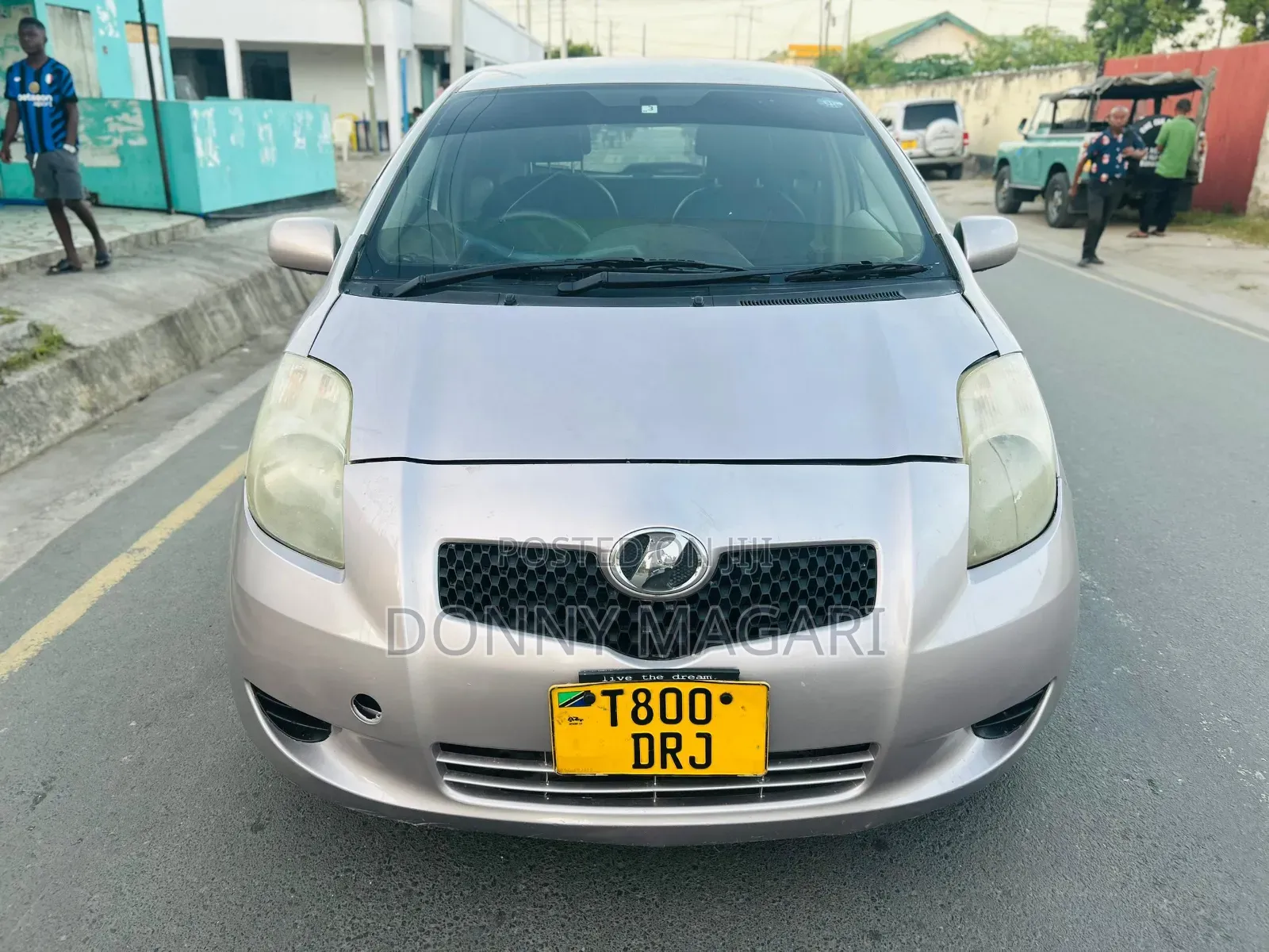 Toyota Vitz 1.0 FWD 5dr 2006 Pink