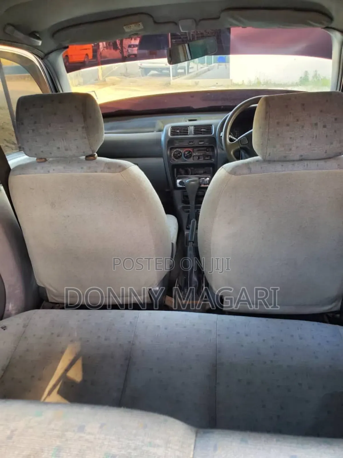 Toyota Starlet 2000 Silver