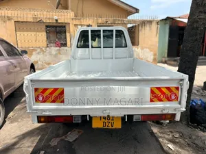 Toyota Townance 2002 White