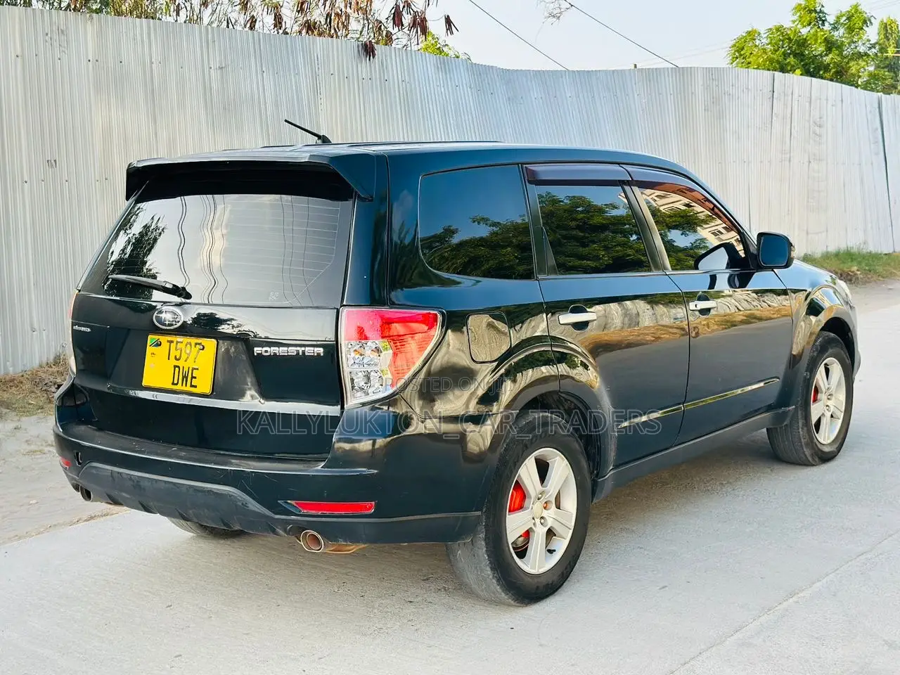 Subaru Forester 2010 Black