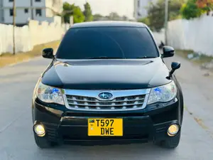 Subaru Forester 2010 Black