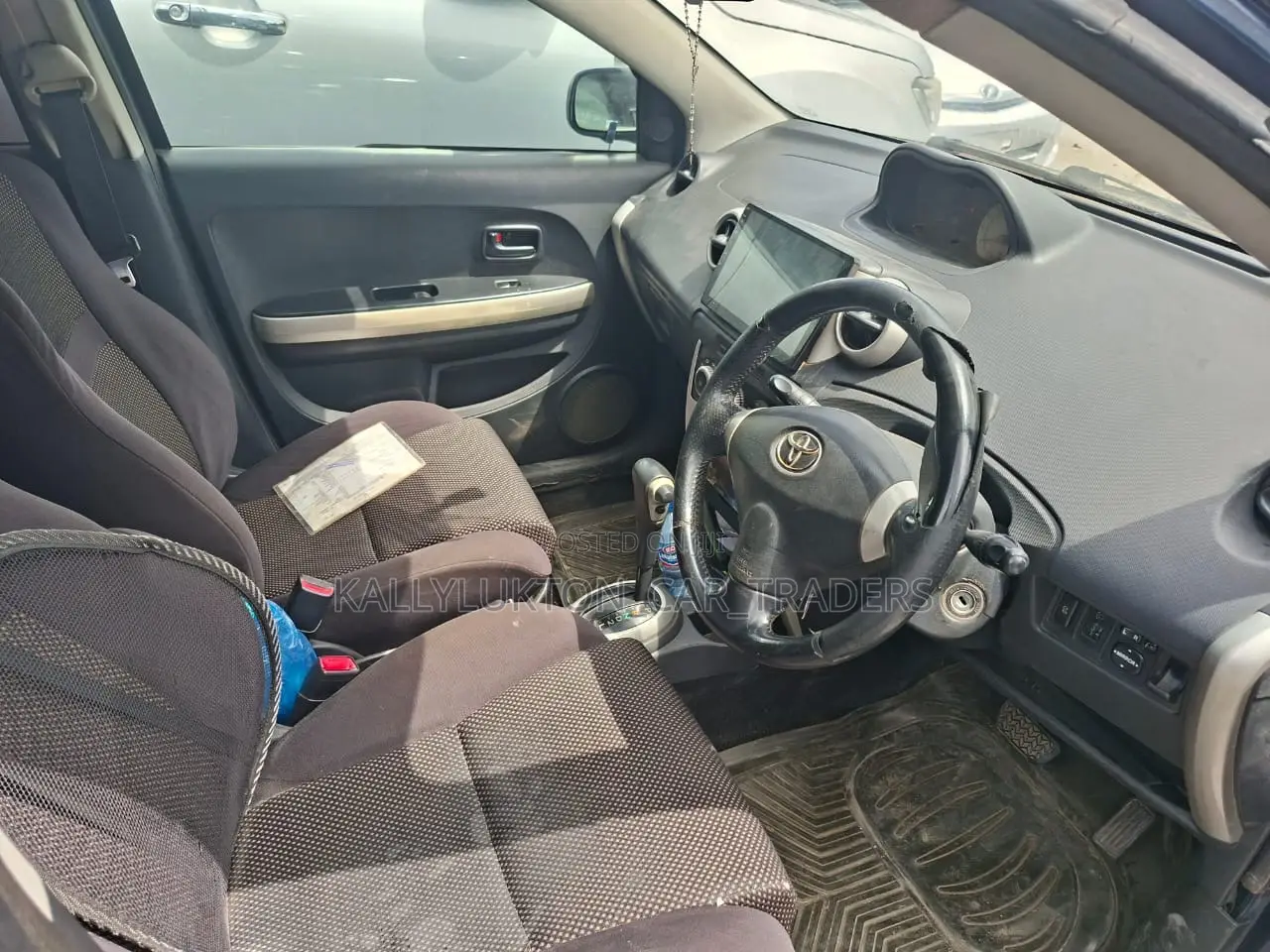 Toyota IST 2003 Blue