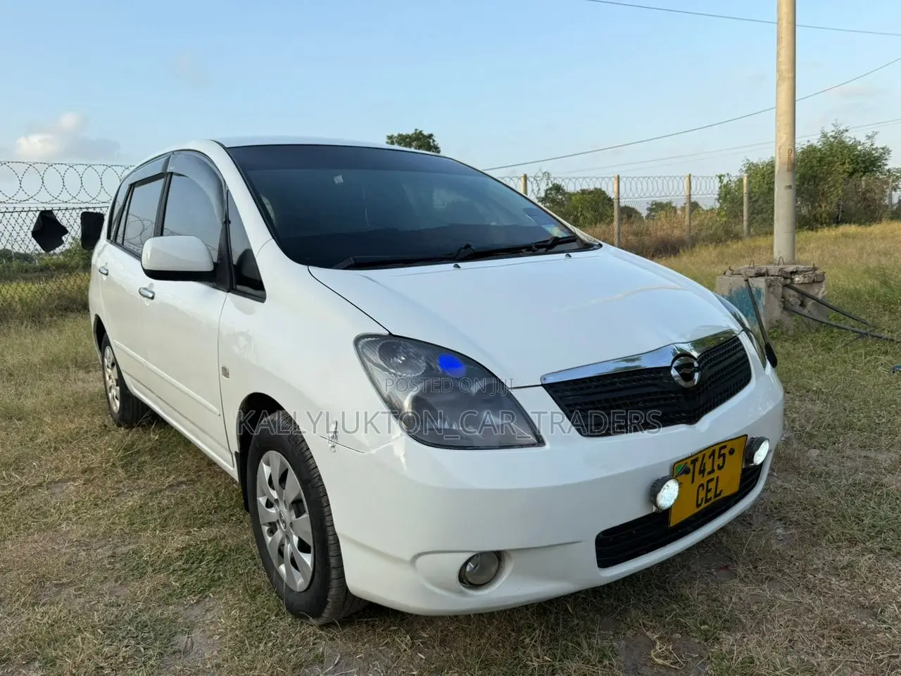 Toyota Corolla Spacio 2002 White