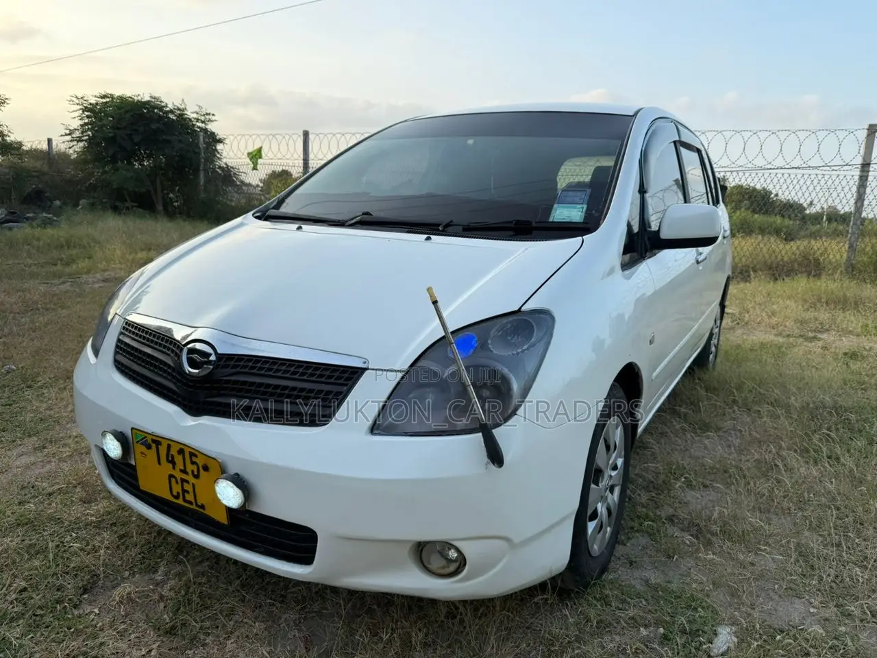 Toyota Corolla Spacio 2002 White