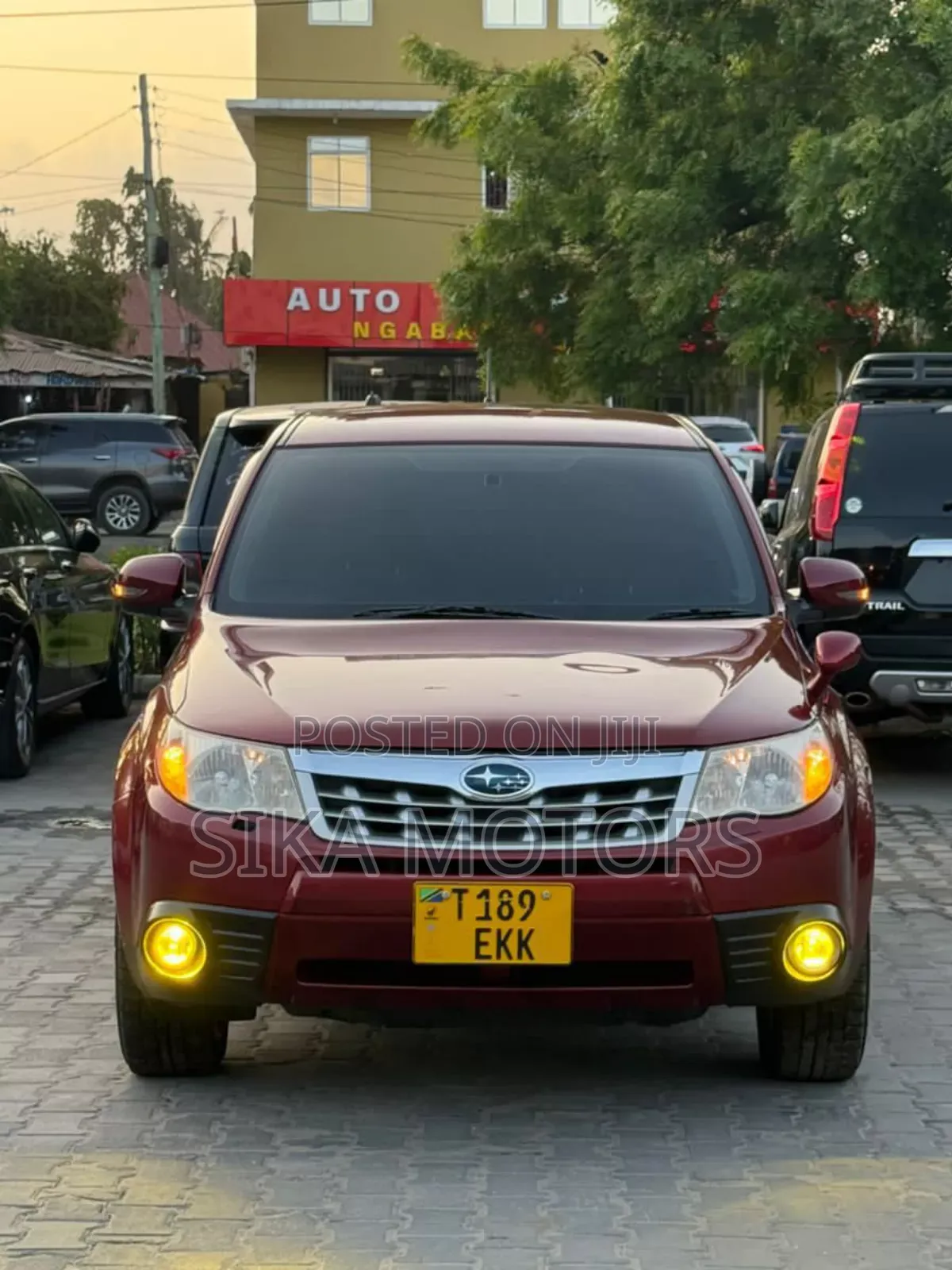 Subaru Forester 2011 Maroon
