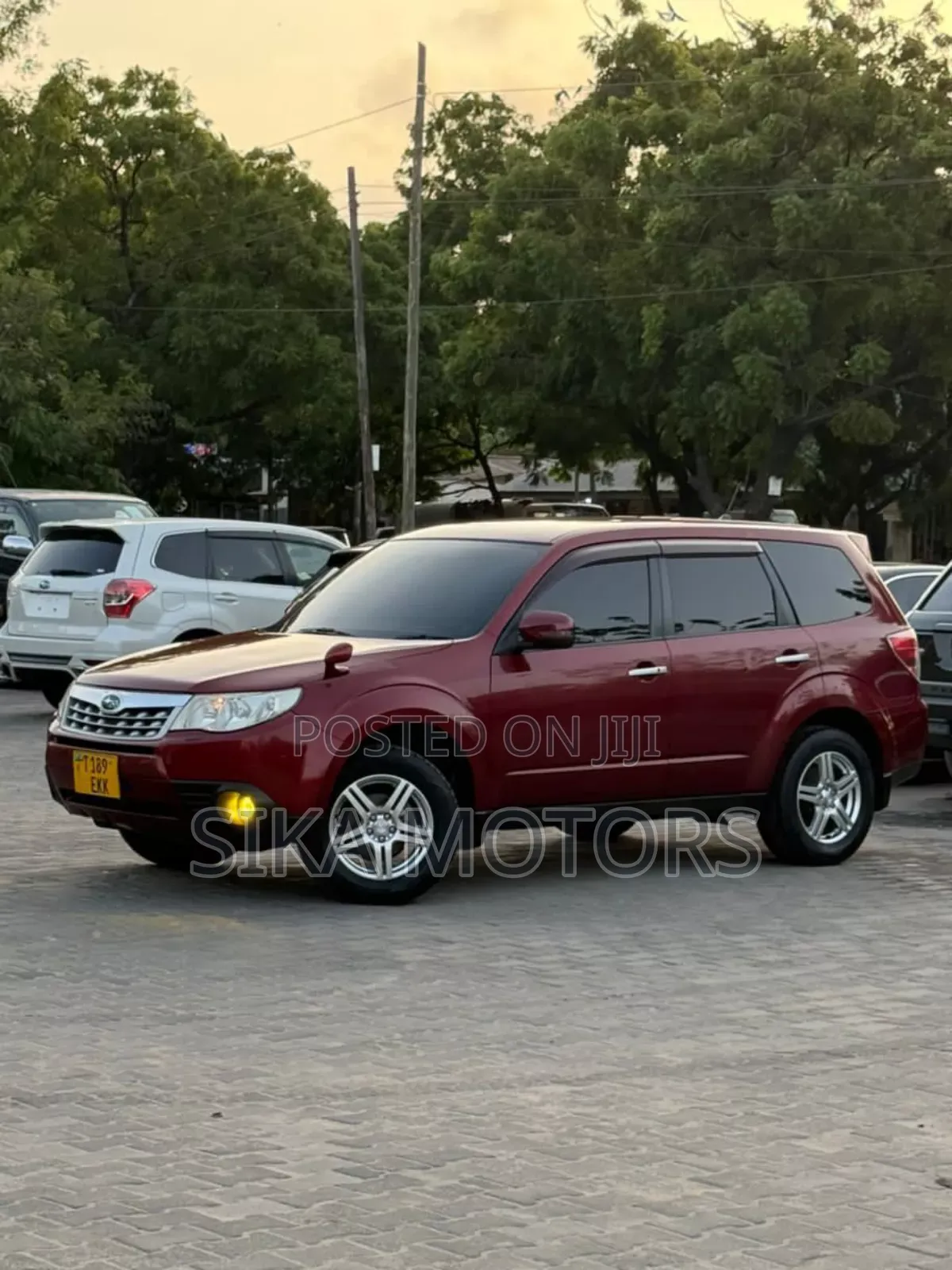 Subaru Forester 2011 Maroon