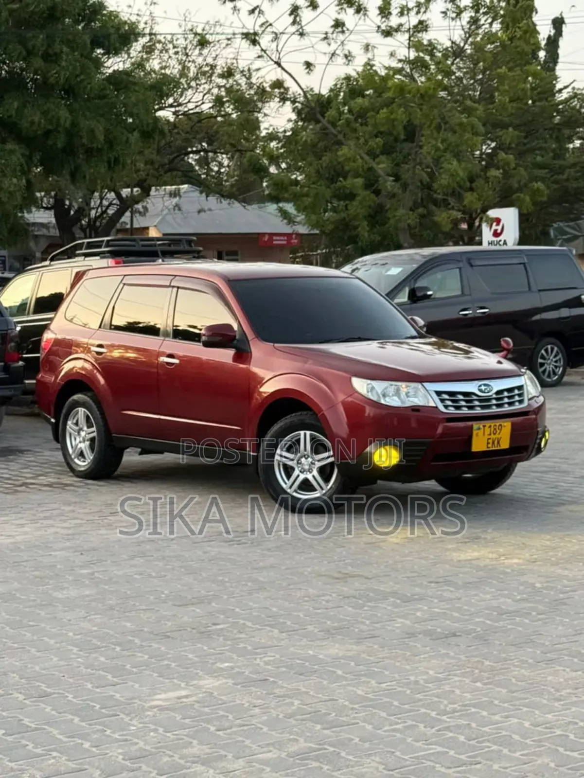 Subaru Forester 2011 Maroon