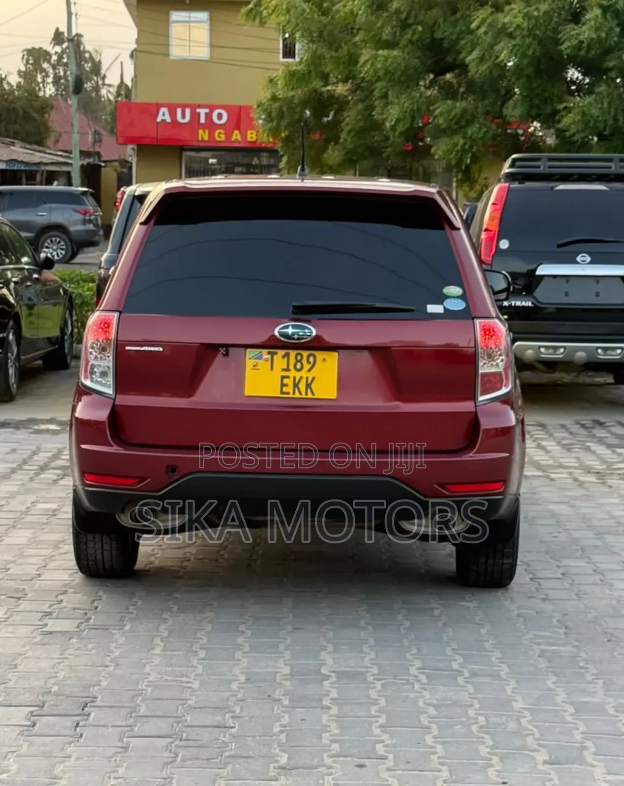 Subaru Forester 2011 Maroon