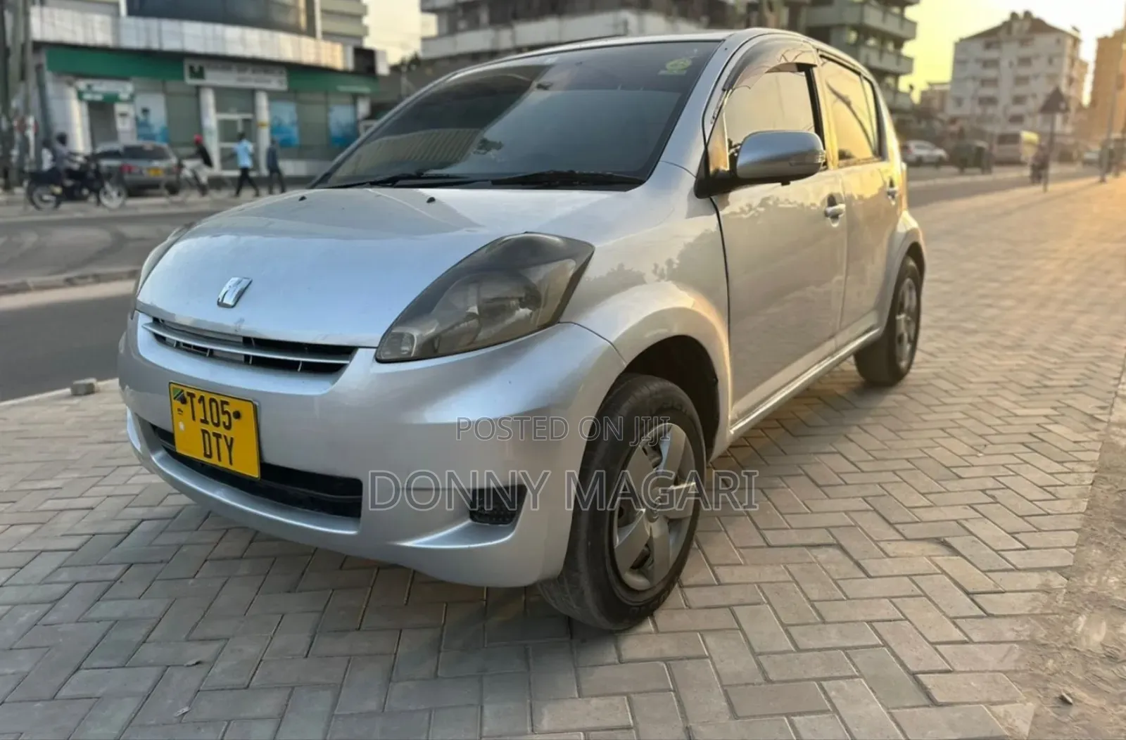Toyota Passo 2005 Silver