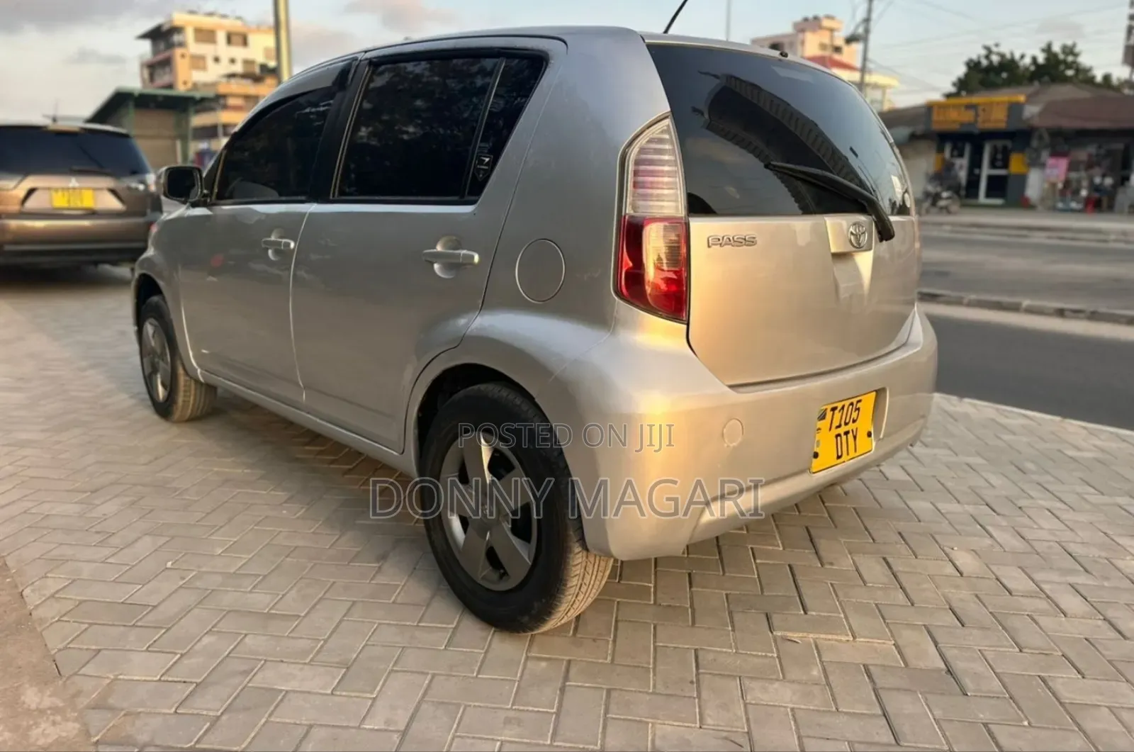 Toyota Passo 2005 Silver