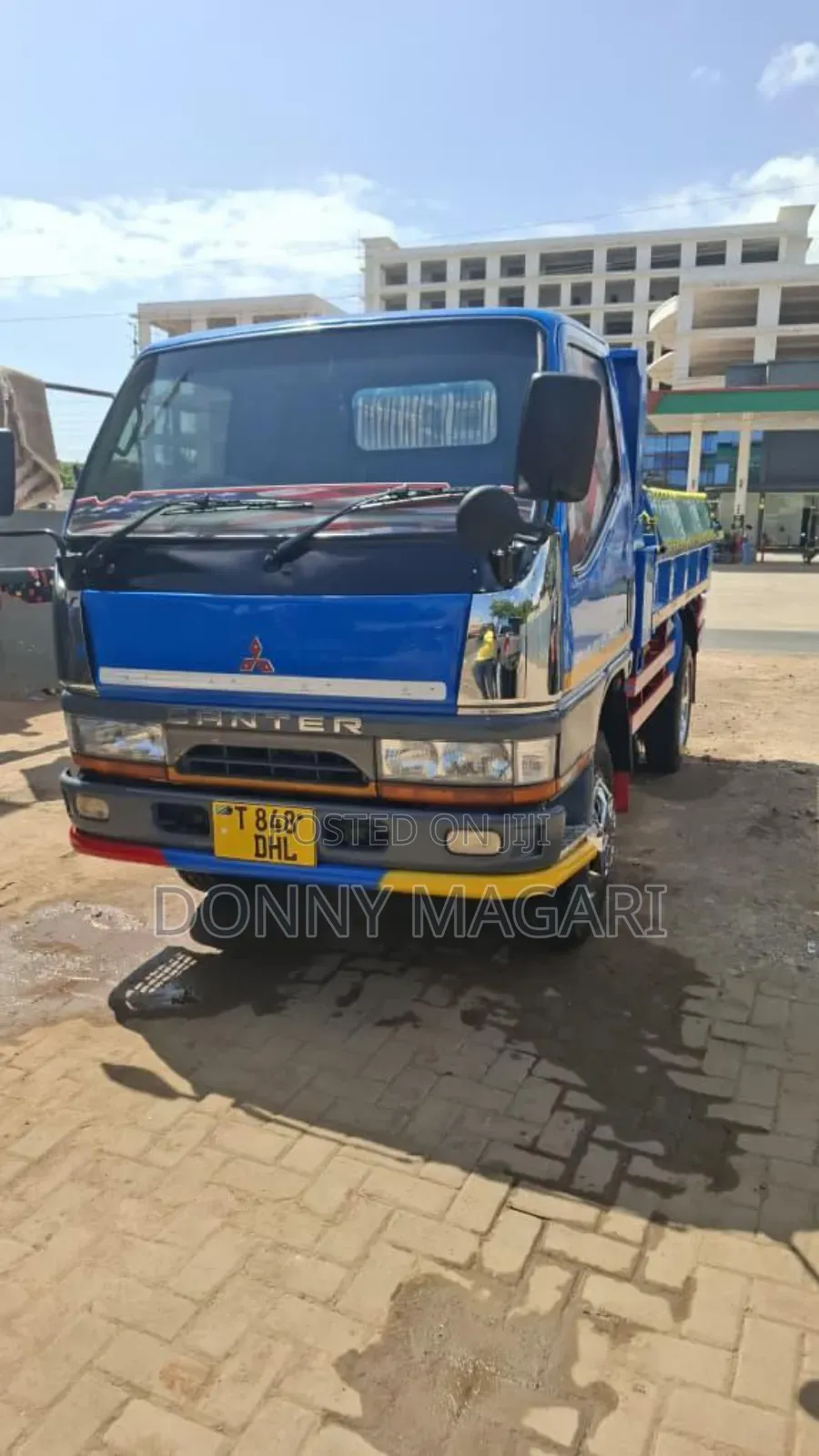 Mitsubishi Canter