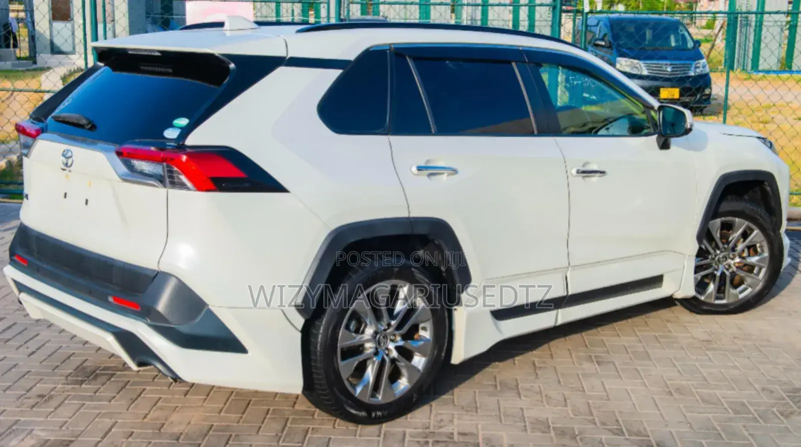 Toyota RAV4 2020 Off white