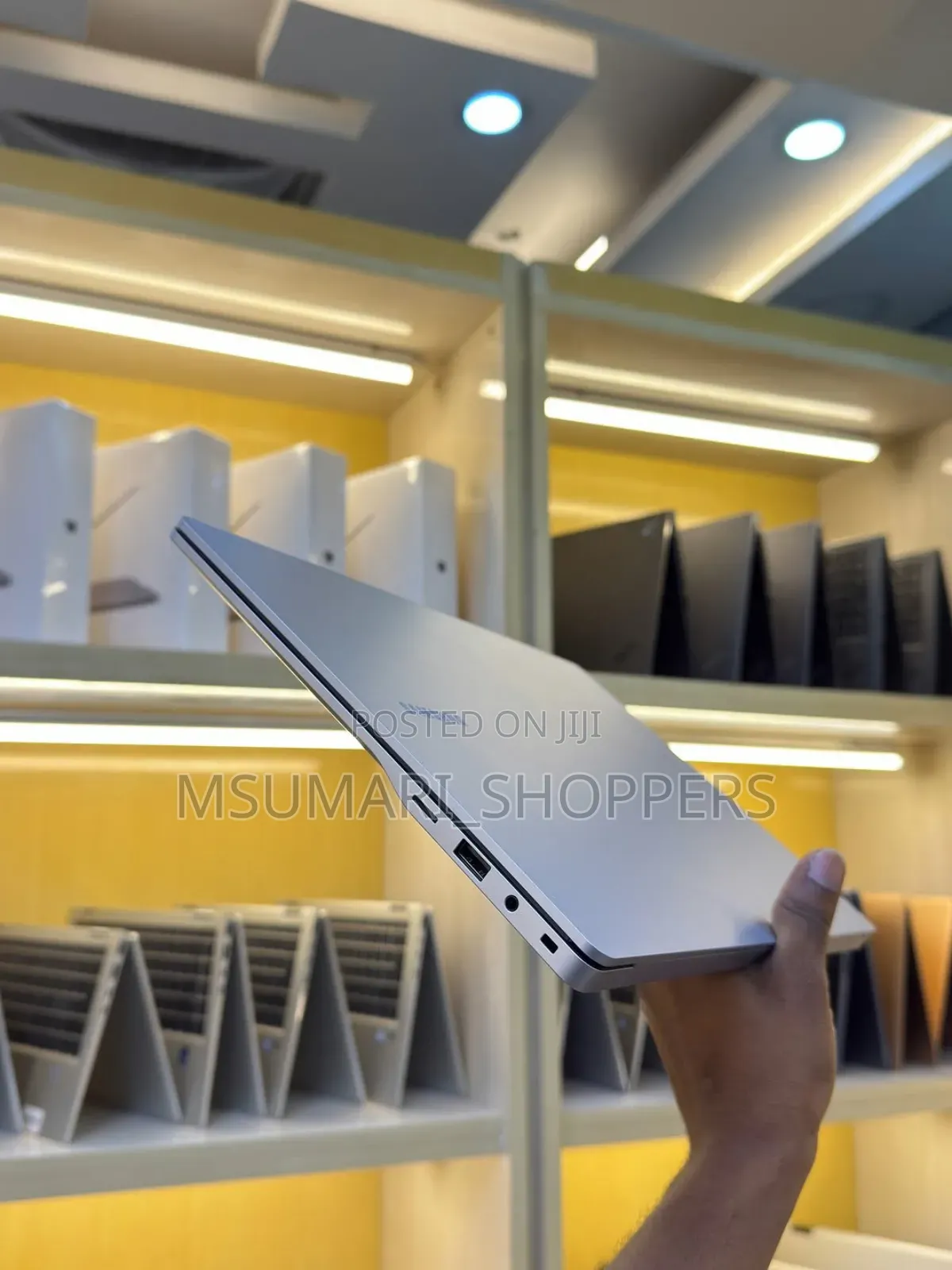 New Samsung Galaxy Book4 16GB Qualcomm Snapdragon X Plus SSD 512GB
